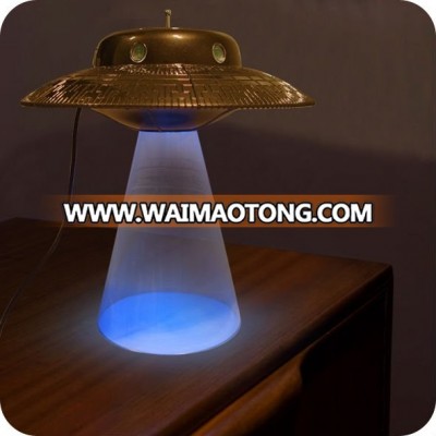 UFO Lamp