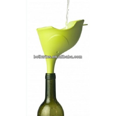 Plastic elephant funnel